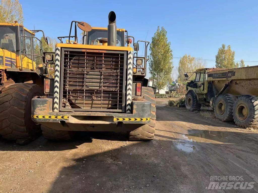 Komatsu WA 500-6 Kolesni nakladalci