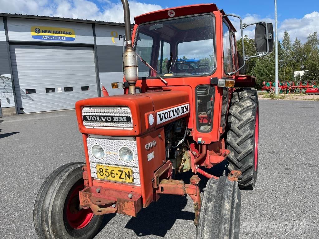 Volvo BM T 500 Traktorji