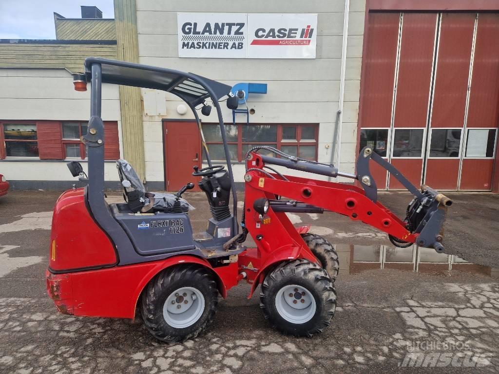 Flexitrac 1126 LRF Večnamenski nakladalci