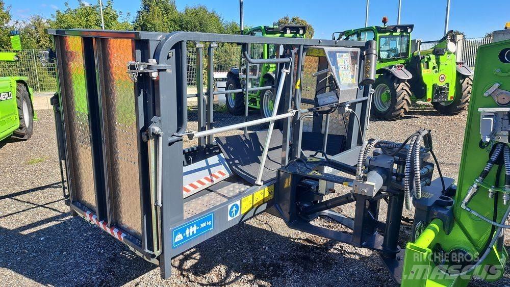 Merlo P40.17 PLUS Teleskopski viličarji