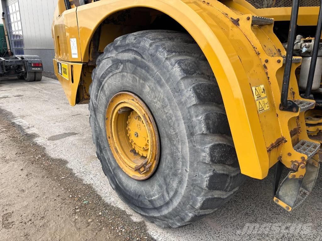 CAT 745 C Zglobni demperji