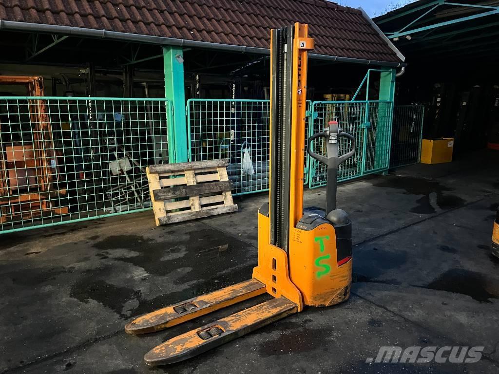 Still EGV12   V-4250 Samopogonski ročni viličarji