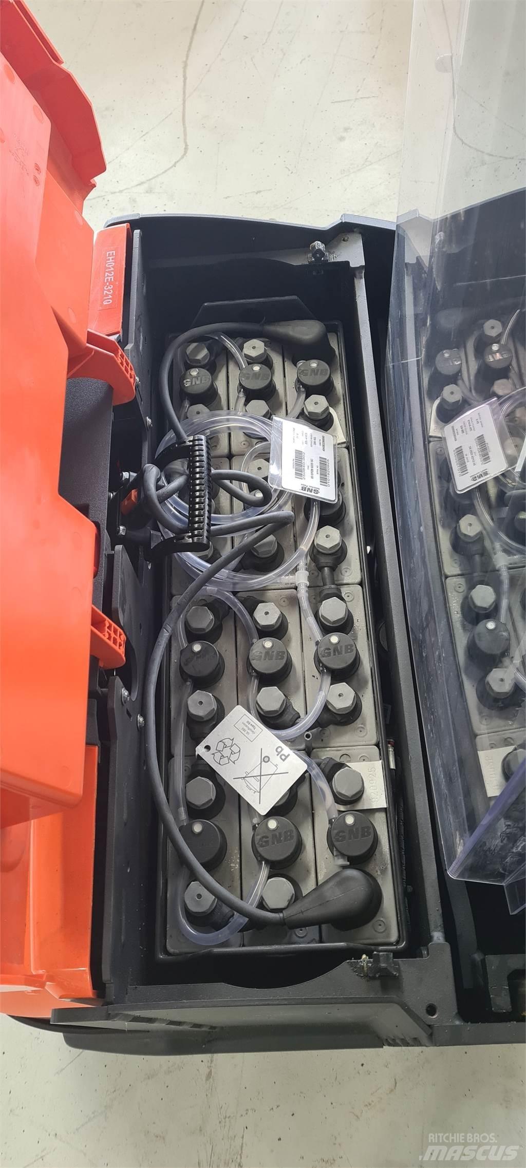 Toyota SWE120L Ročni električni viličar