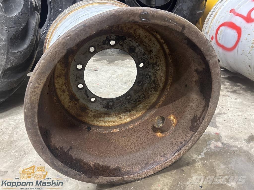 Valmet 860 24x26,5 Gume, kolesa in platišča