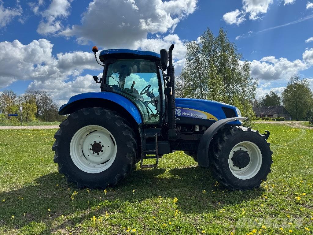 New Holland T 6070 Traktorji