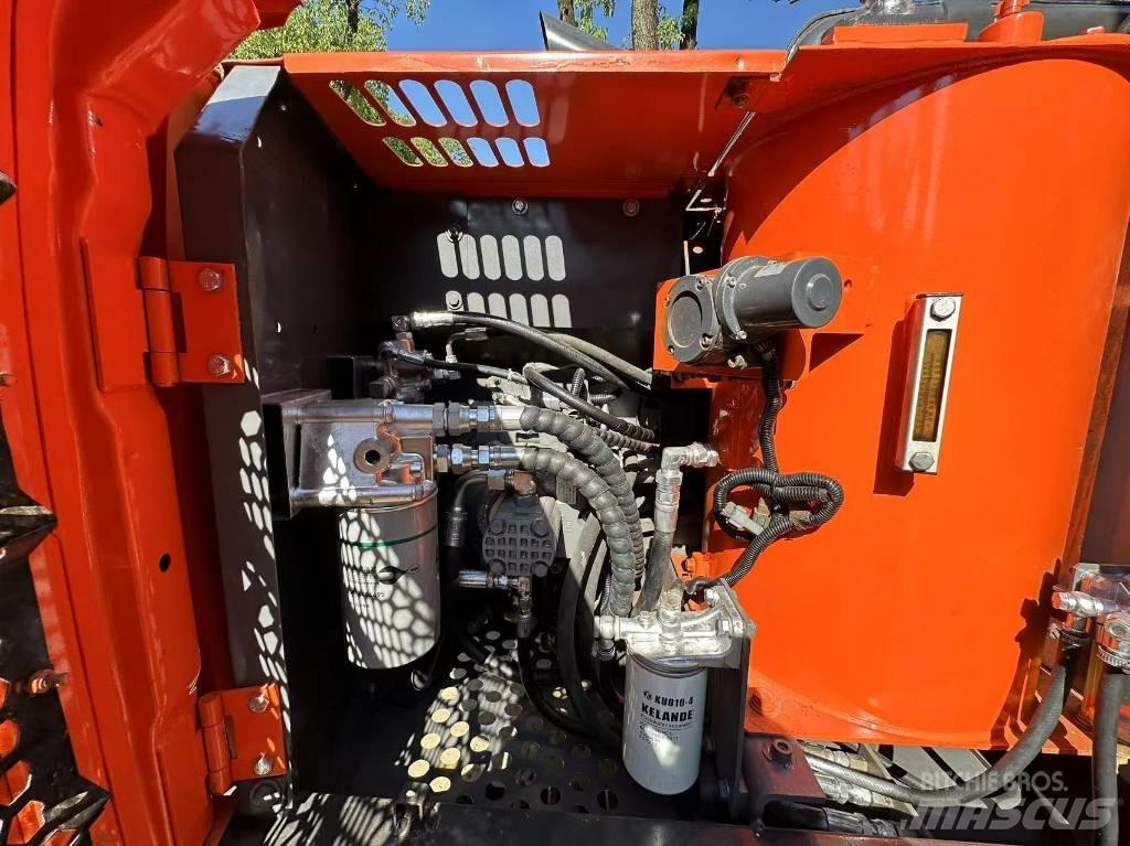 Hitachi ZX 120 Bagri goseničarji
