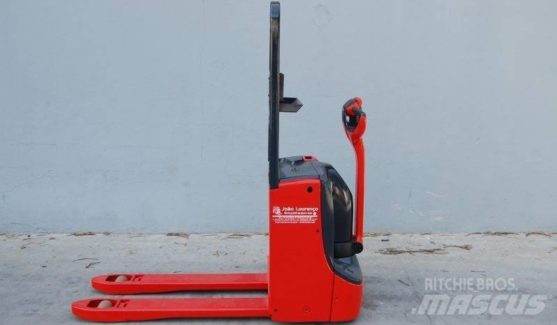 Linde T 18 Električni nizko dvižni viličar