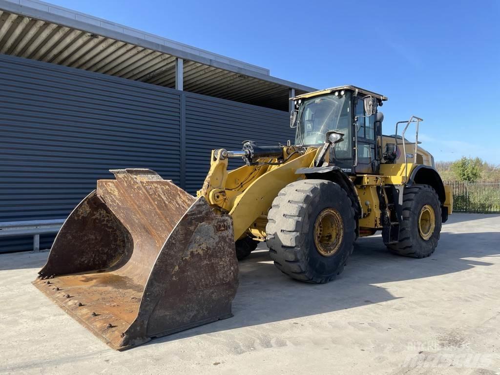 CAT 972M Kolesni nakladalci