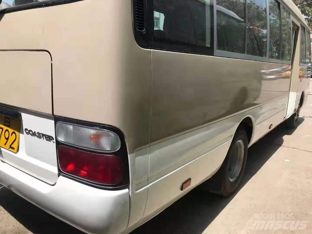 Toyota Coaster Bus Mini avtobusi