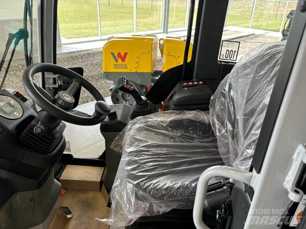 Wacker Neuson WL 28 Kolesni nakladalci