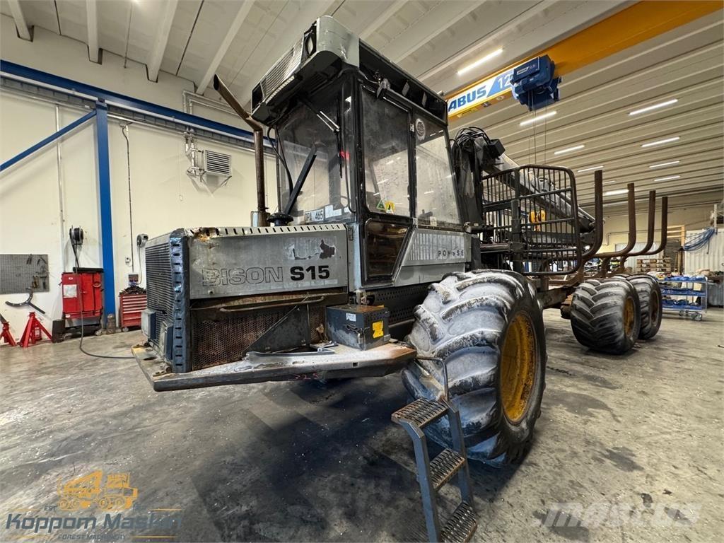 Ponsse Bison S15 Forwarderji