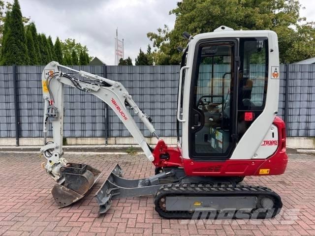 Takeuchi TB 320 V4 Mini bagri <7t