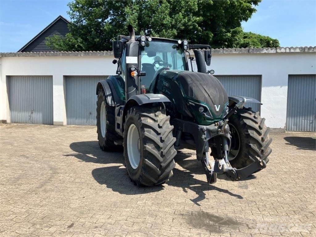 Valtra T154 Active Traktorji