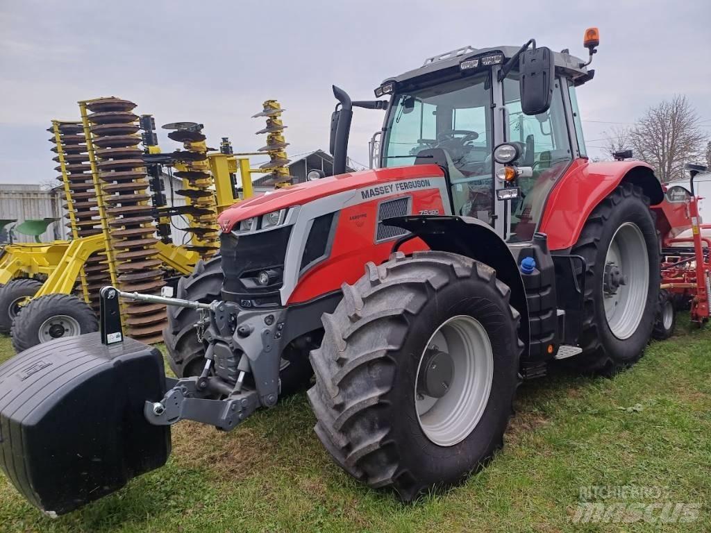 Massey Ferguson 7 S Traktorji