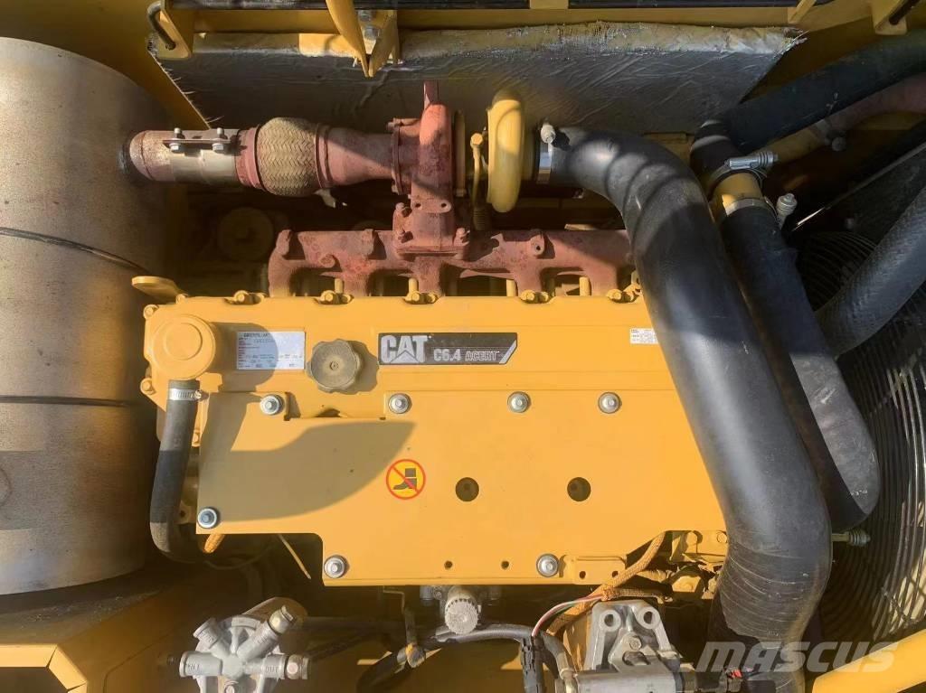 CAT 320 D Bagri goseničarji
