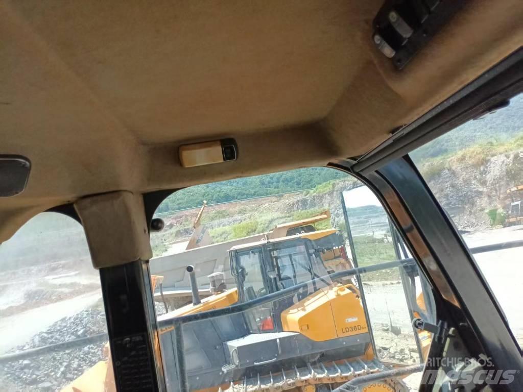 CAT 773 F Zglobni demperji