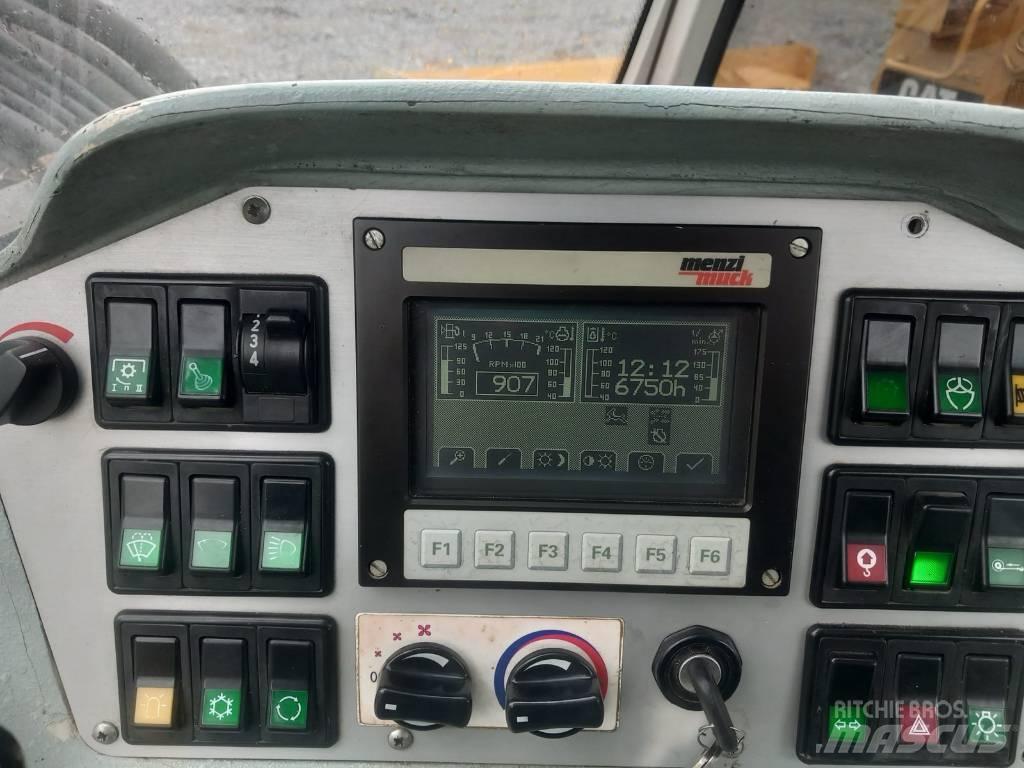 Menzi Muck M450 Bagri