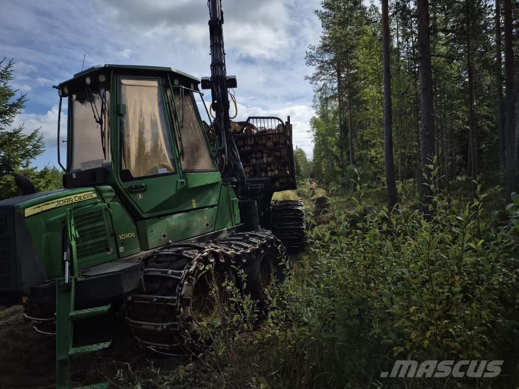 John Deere 1010 E Forwarderji