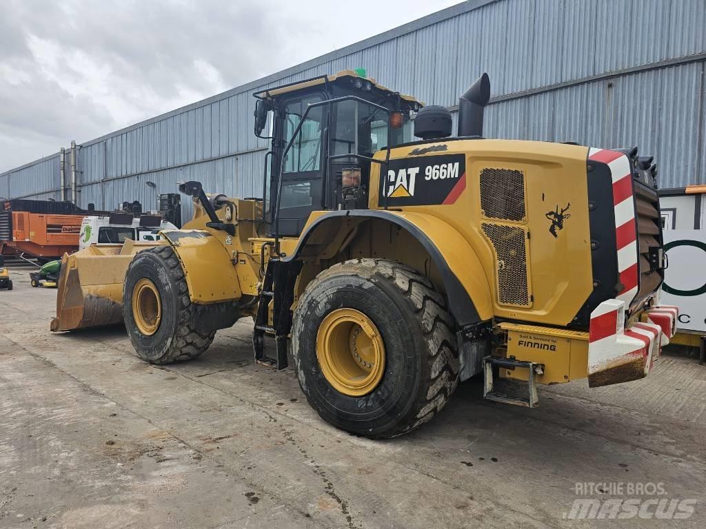 CAT 966 M Kolesni nakladalci