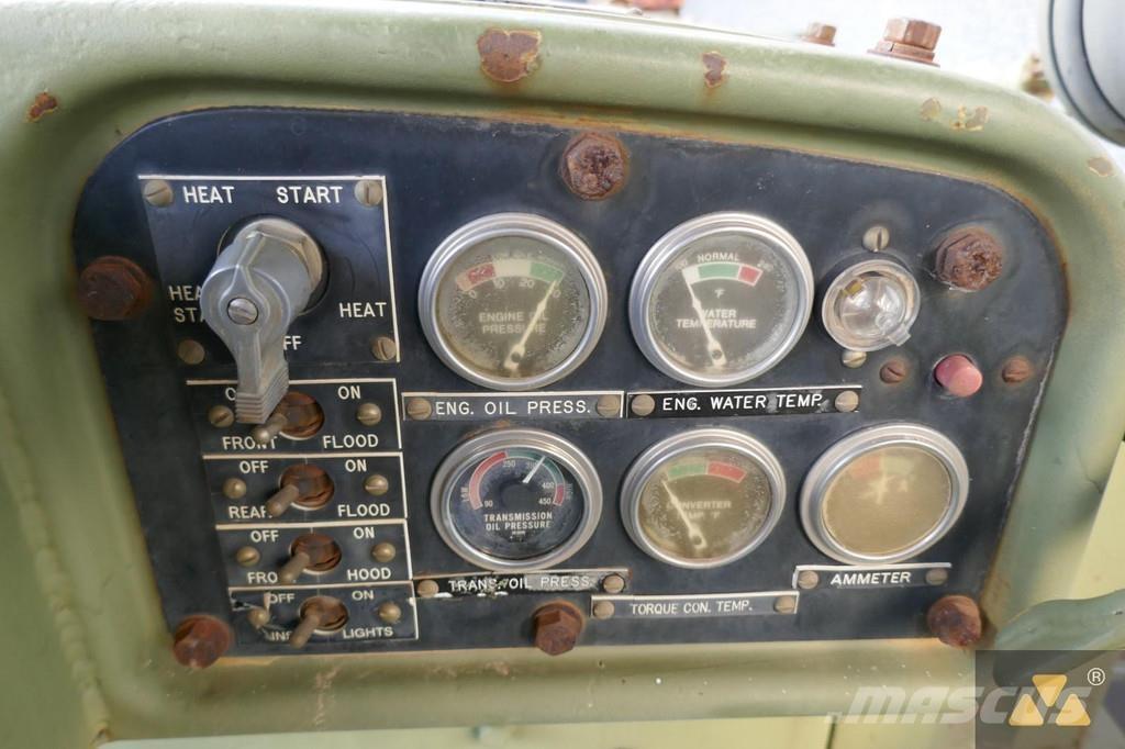 CAT D7F Ex-army Buldožerji goseničarji