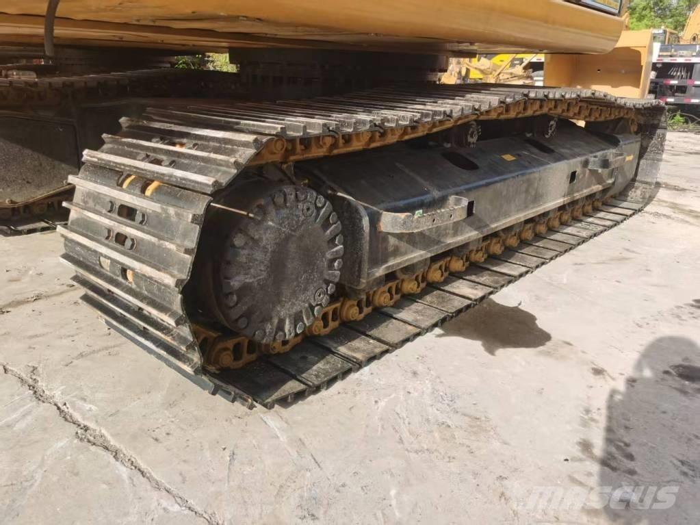 CAT 320D2 Bagri goseničarji