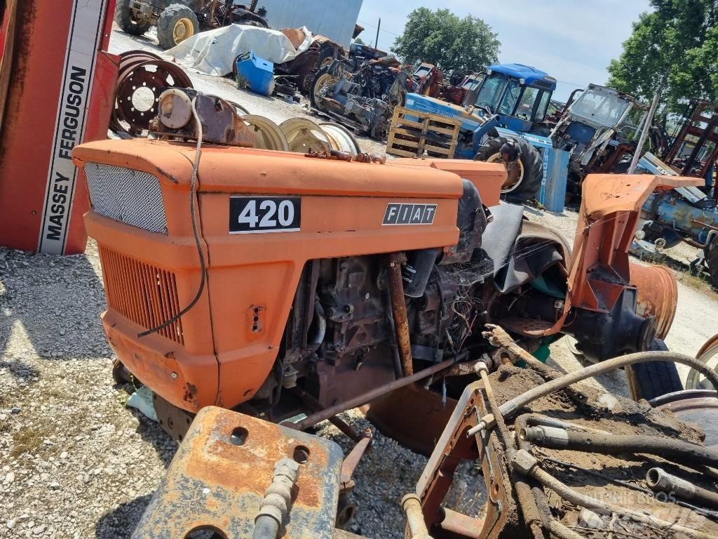 Fiat 420 PARA PEÇAS Traktorji