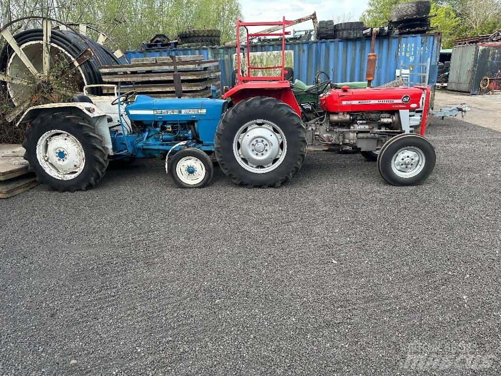 Massey Ferguson 152 Traktorji