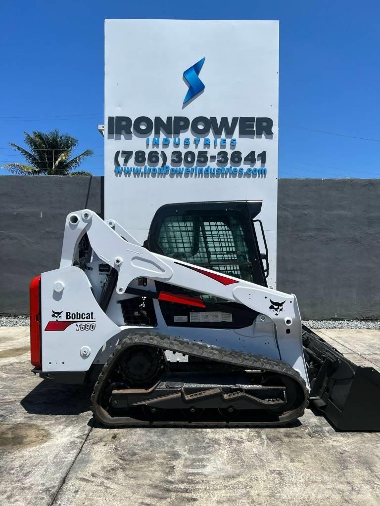 Bobcat T 590 Skid steer mini nakladalci