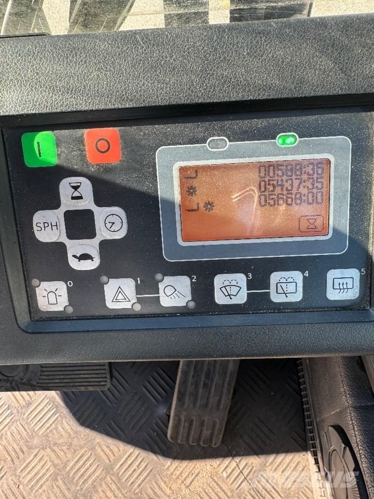 Toyota 8FBMT40 Električni viličarji