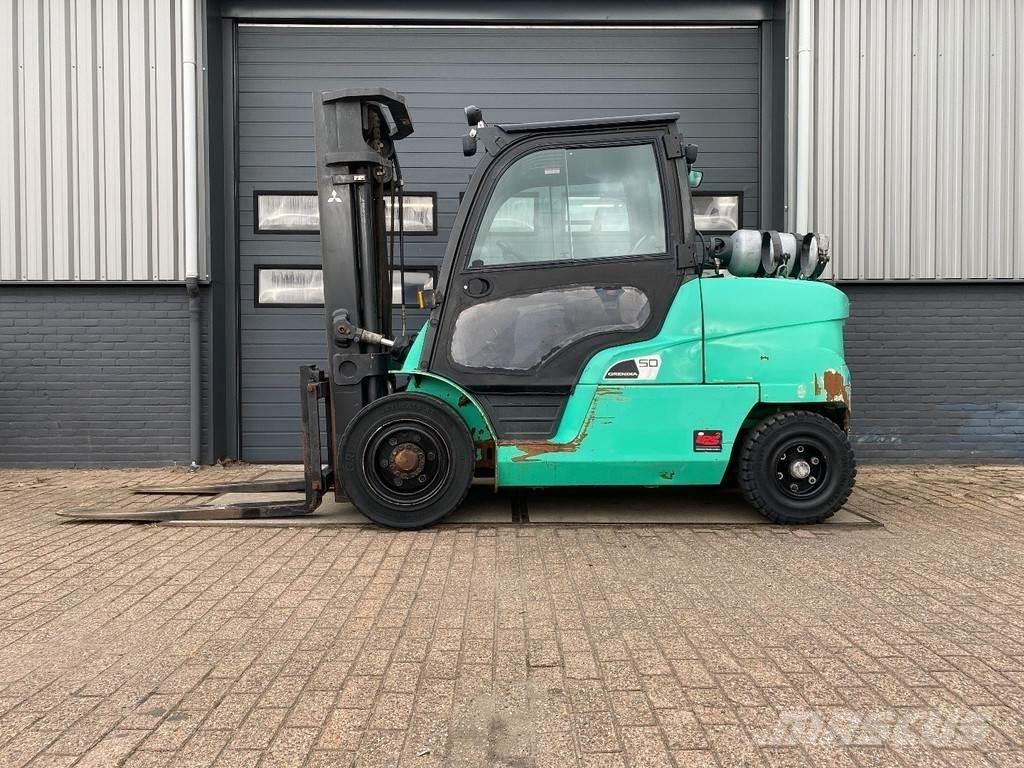 Mitsubishi FG50NT Plinski viličarji