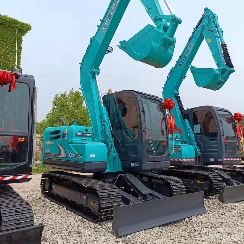 Kobelco SK 75 Bagri goseničarji