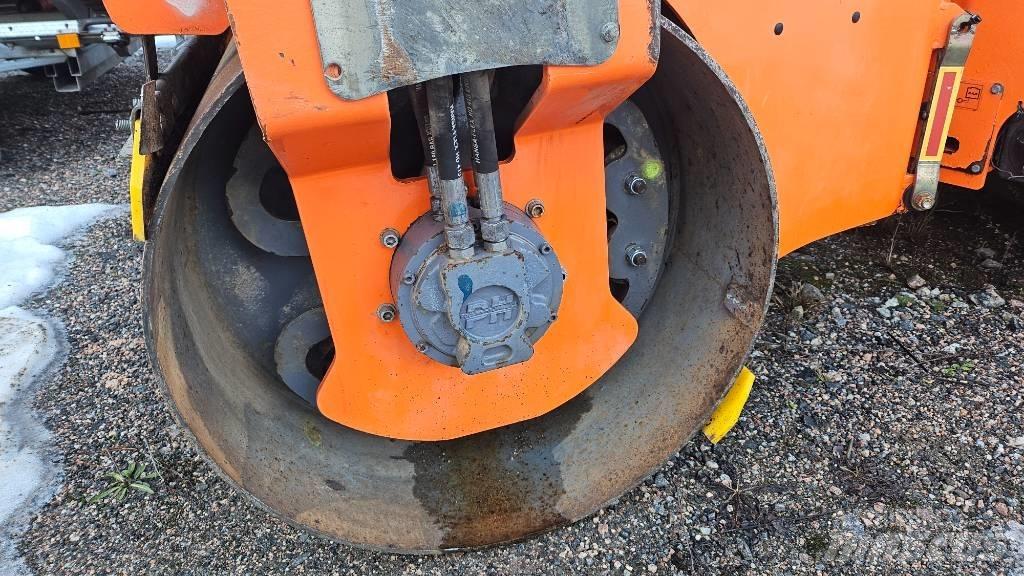 Hamm HD 12 VV Dvojni valjarji