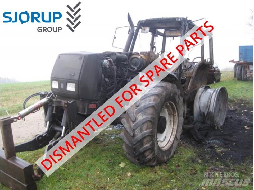 Valtra 8550 Traktorji