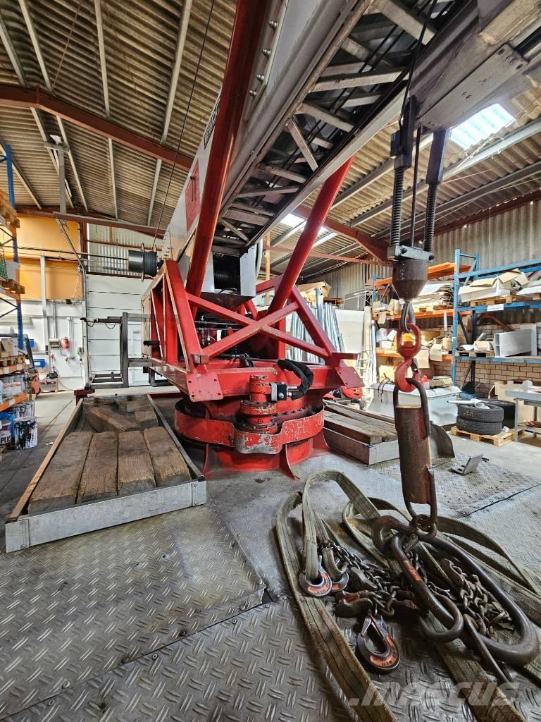 Klaas K28/34 Avtodvigala