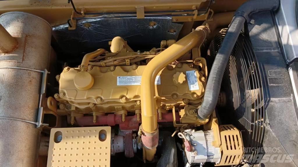 CAT 330D2L Bagri goseničarji