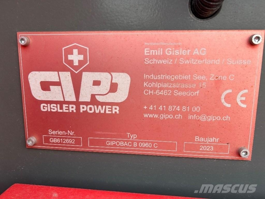 GIPO B0960 C Mobilni drobilniki