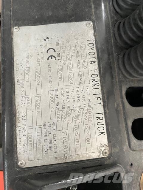 Toyota 62-7FDF30 Dizelski viličarji