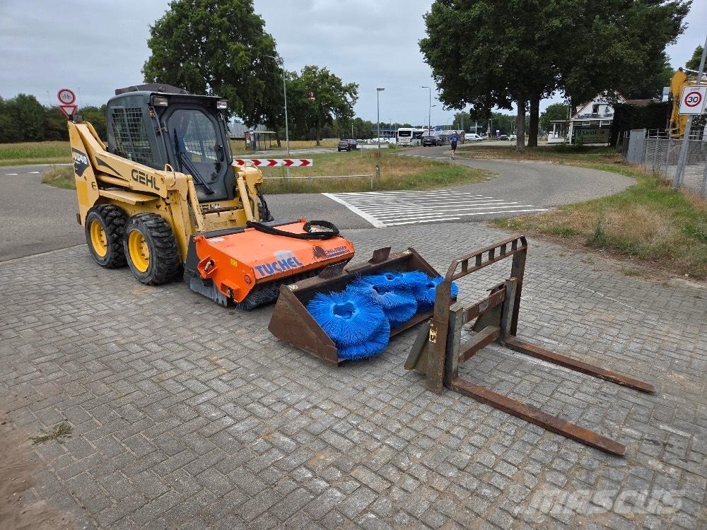 Gehl 4640T Skid steer mini nakladalci