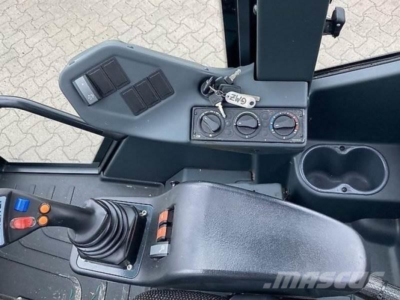 Schäffer 6680T Teleskopski viličarji
