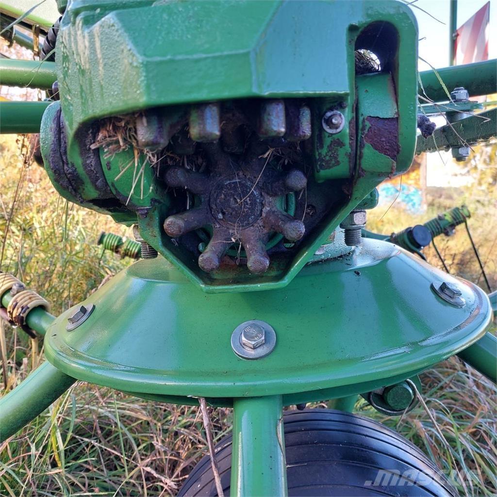 Krone KW 8.82/8 Obračalniki in zgrabljalniki