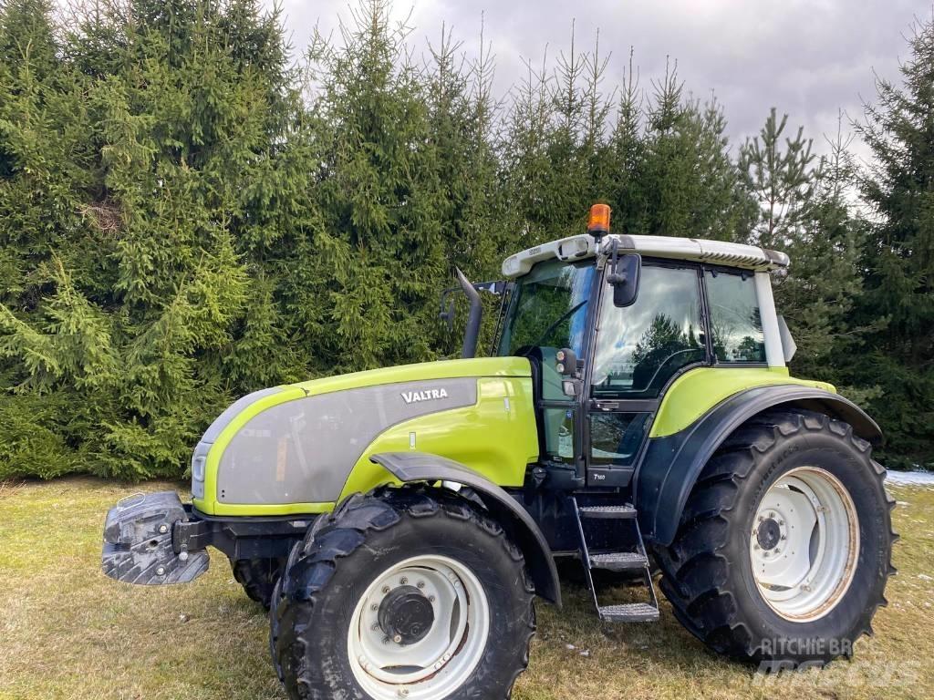 Valtra T 160 Traktorji