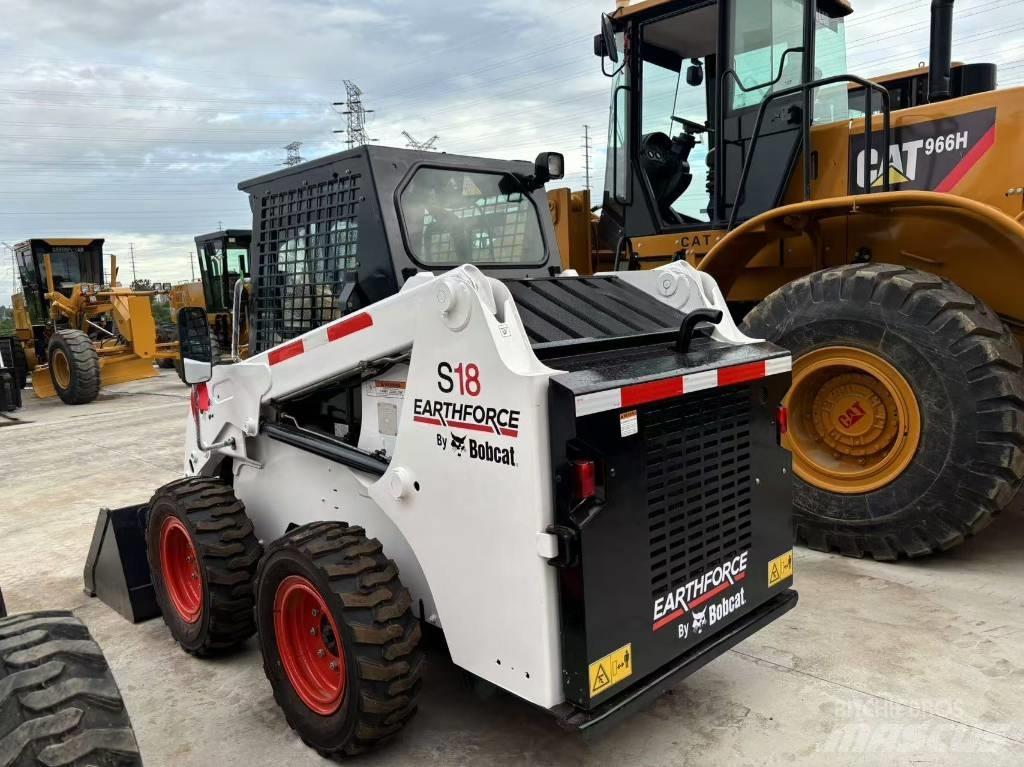 Bobcat S 160 Skid steer mini nakladalci