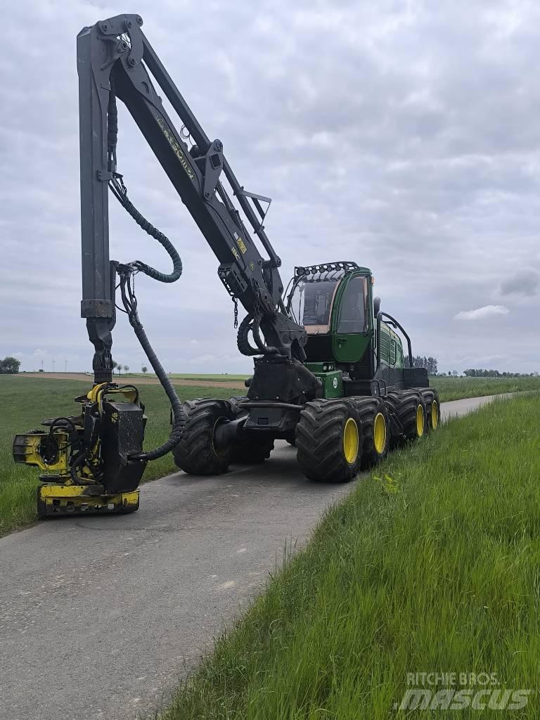 John Deere 1270 G Harvesterji