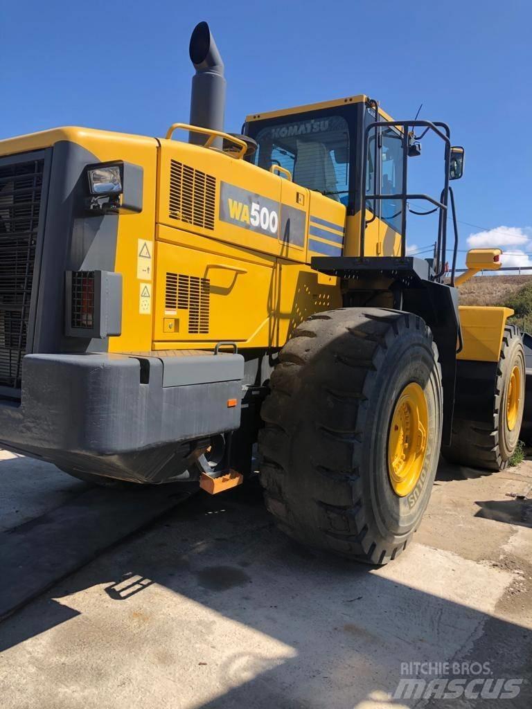Komatsu WA500-6 Kolesni nakladalci