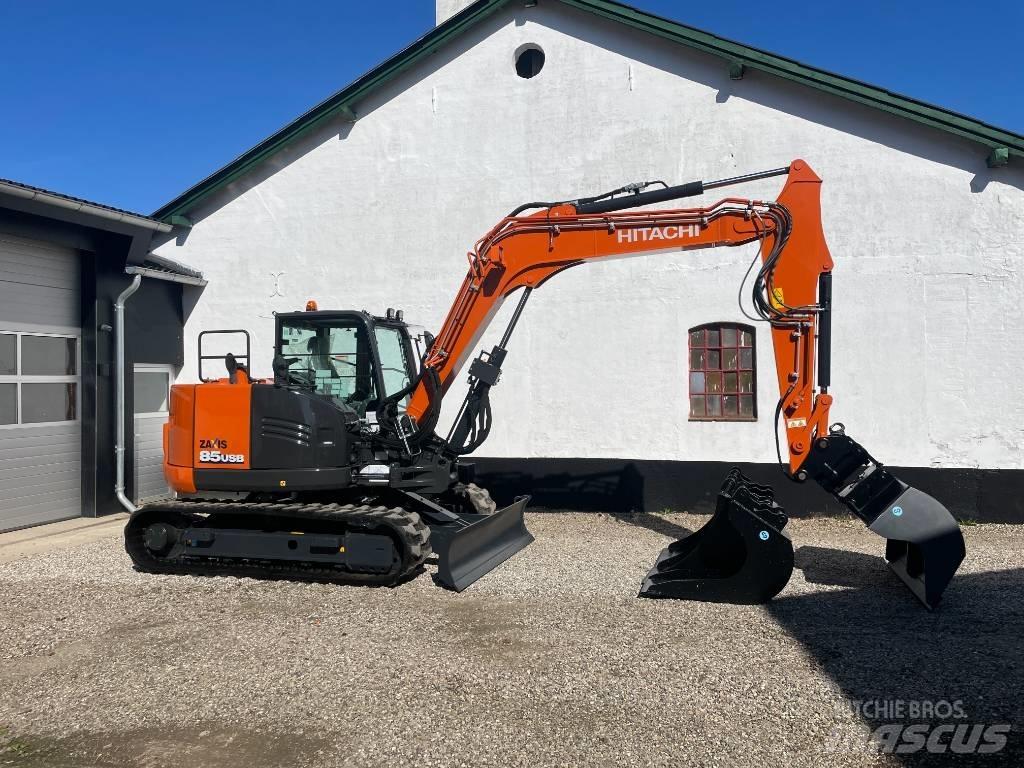 Hitachi ZX 85 Bagri goseničarji