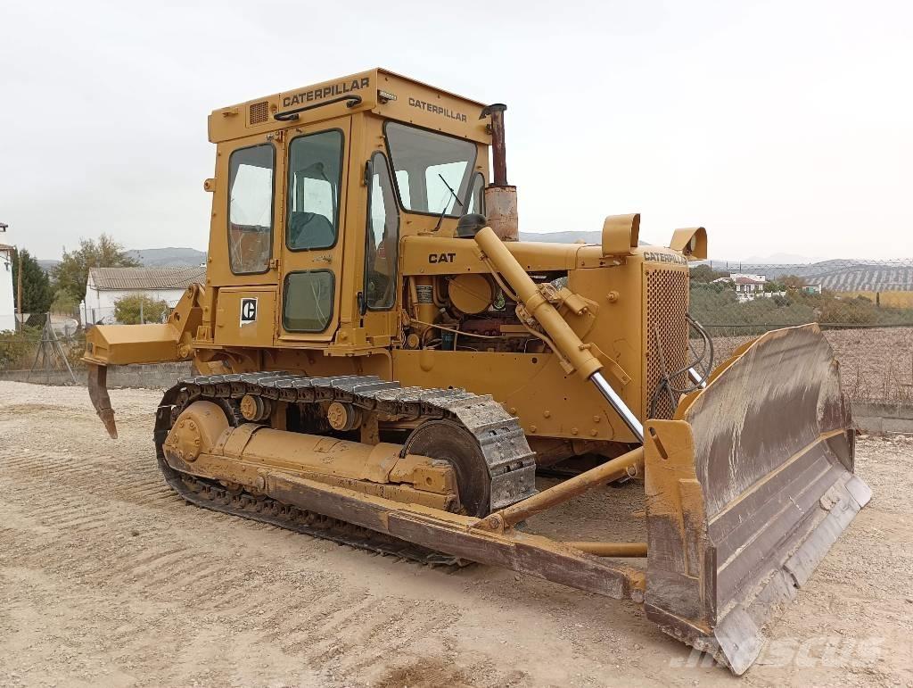 CAT D 5 B Buldožerji goseničarji