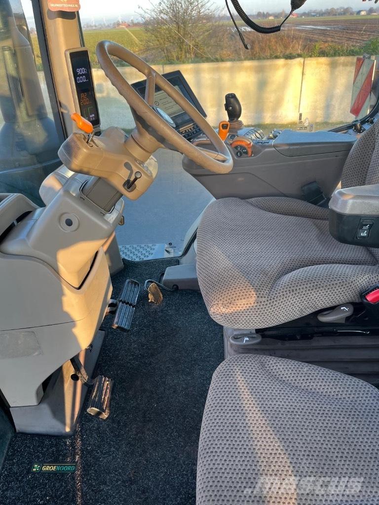 John Deere 8320 R Traktorji