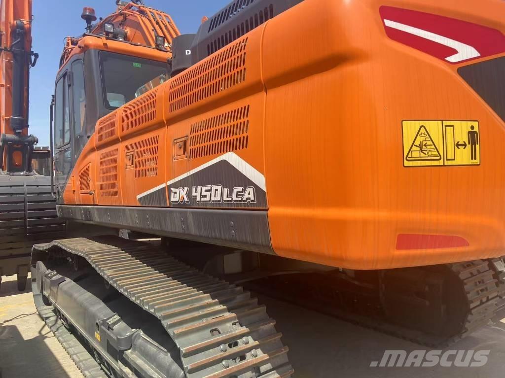 Develon DX 450 Bagri goseničarji