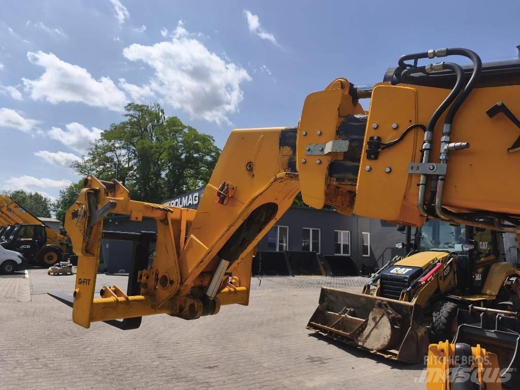 JCB 540-140 Teleskopski viličarji