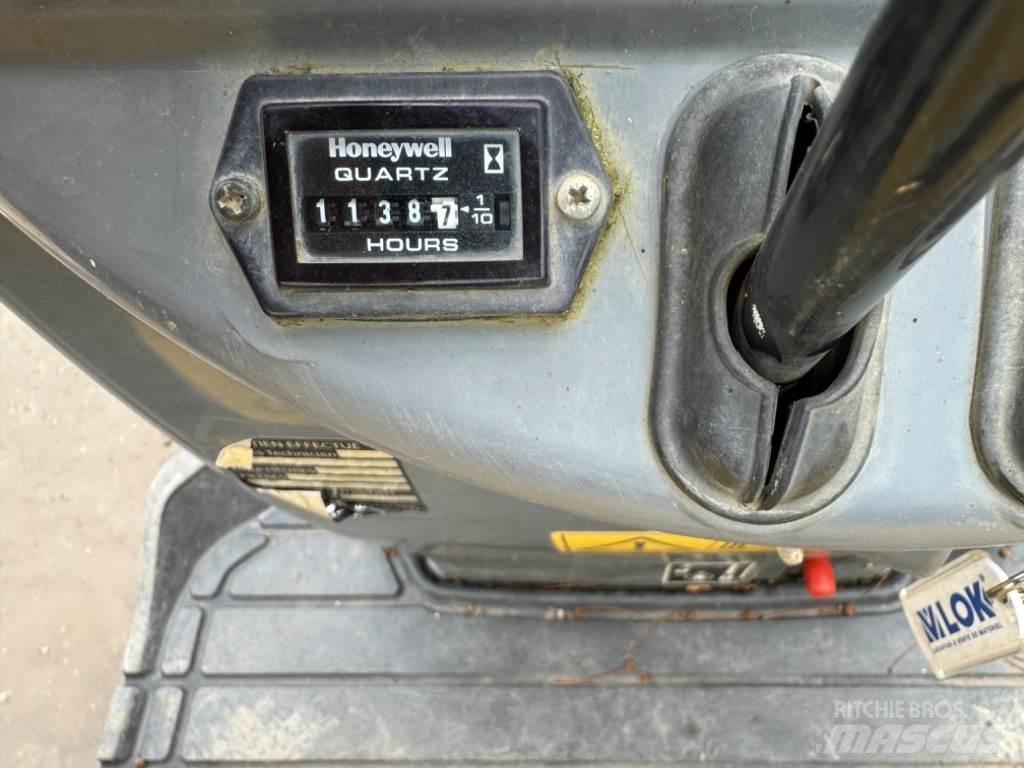 Yanmar SV08 (AH896) Mini bagri <7t